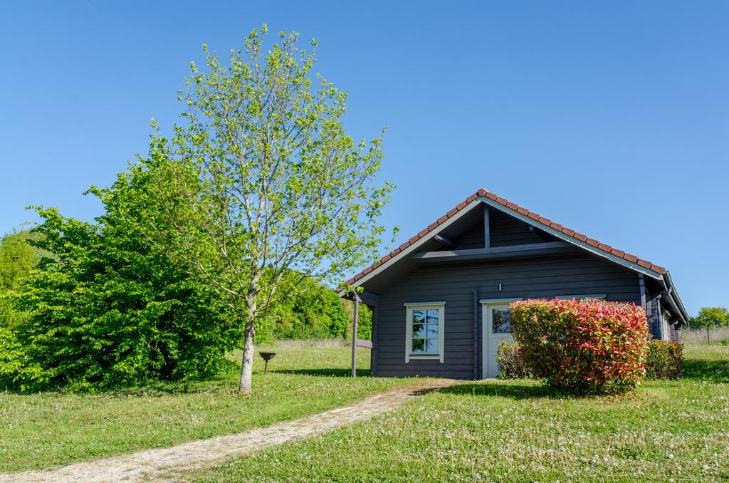 Hotel Le Camping Grand Cerf Gimouille Exterior foto